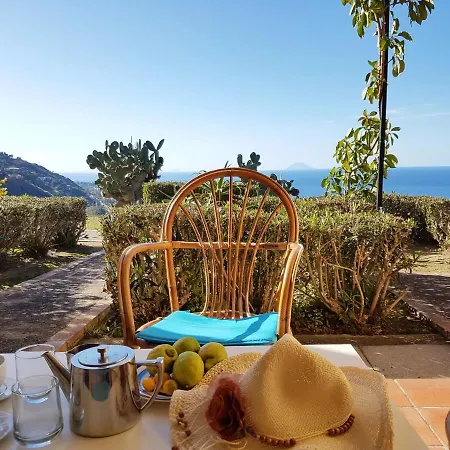 Paradise Garden * Parghelia
