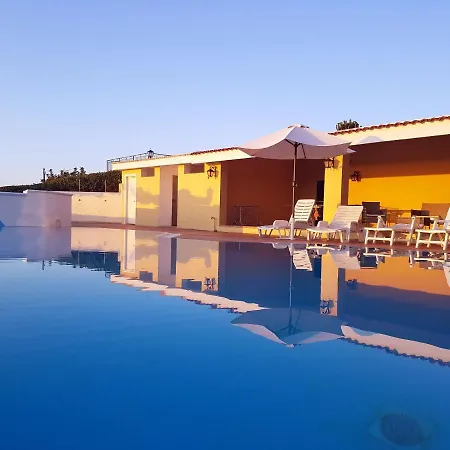 Paradise Garden Lejlighed Parghelia